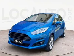 Blu Usata 2016 Ford Fiesta Titanium Due volumi | 4990 € (Ottimo prezzo)