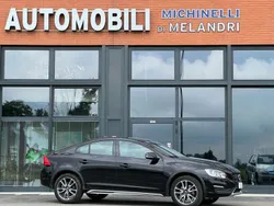 Nero Usata 2018 Volvo S60 CC Momentum Tre volumi | 12.500 €