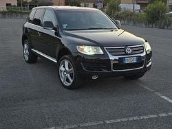 Nero Usata 2007 VW Touareg SUV | 7300 € (Cara)