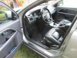 Argento Usata 2013 Volvo XC70 Momentum SUV | 11.000 € (Buon prezzo)