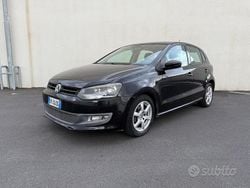Nero Usata 2009 VW Polo Comfortline Tre volumi | 5799 € (Buon prezzo)