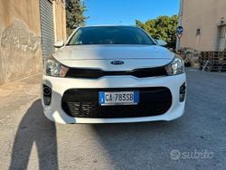 Bianco Usata 2020 Kia Rio Tre volumi | 10.000 € (Ottimo prezzo)