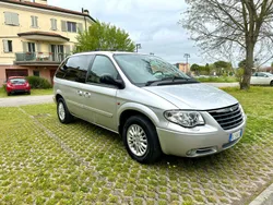 Usata 2007 Chrysler Voyager Monovolume | 2450 € (Buon prezzo)