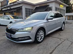 Grigio Usata 2019 Skoda Superb Style Station wagon | 18.900 € (Buon prezzo)