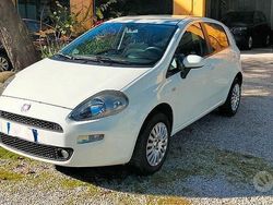 Bianco Usata 2013 Fiat Grande Punto Dynamic Due volumi | 5800 € (Molto cara)