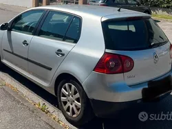 Usata 2007 VW Golf V Due volumi | 2000 € (Super prezzo)
