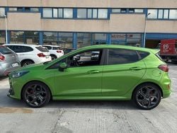 Verde Usata 2023 Ford Fiesta ST200 Tre volumi | 25.000 € (Buon prezzo)