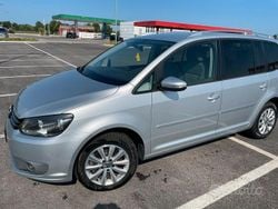 Grigio Usata 2011 VW Touran Monovolume | 5299 € (Buon prezzo)