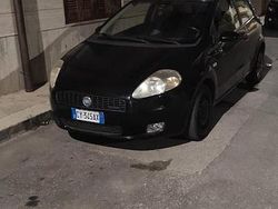 Nero Usata 2005 Fiat Grande Punto Due volumi | 1500 €