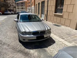 Usata 2002 Jaguar X-type Tre volumi | 4000 € (Molto cara)