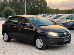 Nero Usata 2013 Dacia Sandero Lauréate Due volumi | 4999 € (Buon prezzo)