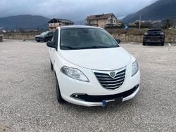 Bianco Usata 2012 Lancia Ypsilon S Due volumi | 5990 € (Buon prezzo)