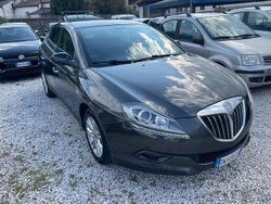 Grigio Usata 2009 Lancia Delta Due volumi | 3900 € (Buon prezzo)