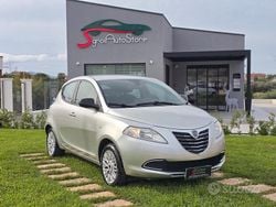 Grigio Usata 2013 Lancia Ypsilon Gold Due volumi | 6500 € (Buon prezzo)