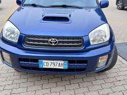Blu/azzurro Usata 2002 Toyota RAV4 Sol SUV | 4200 € (Buon prezzo)