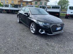 Nero Usata 2021 Audi A3 Business Tre volumi | 23.400 € (Buon prezzo)
