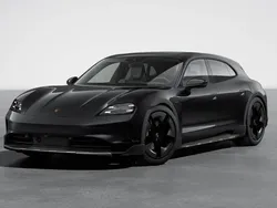Nuova 2025 Porsche Taycan Cross Turismo Tre volumi | 151.715 € (Molto cara)