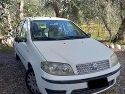 Bianco Usata 2007 Fiat Punto Due volumi | 2999 € (Buon prezzo)