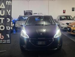 Beige Usata 2015 Peugeot 208 GT-line Due volumi | 5450 € (Super prezzo)
