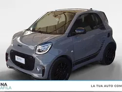 Grigio nardo' Usata 2020 Smart ForTwo Electric Drive Tre volumi | 14.400 € (Buon prezzo)