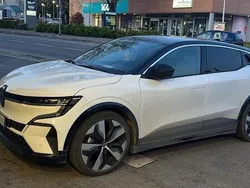 Usata 2023 Renault Mégane Techno Tre volumi | 26.100 € (Ottimo prezzo)