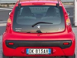 Rosso Usata 2005 Peugeot 107 Due volumi | 3400 € (Buon prezzo)