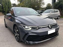 Grigio Usata 2022 VW Golf R-line Tre volumi | 25.000 € (Buon prezzo)