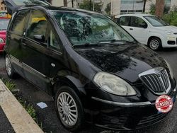 Nero Usata 2009 Lancia Musa Monovolume | 3000 €