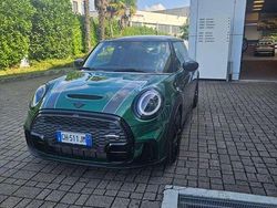 Verde Usata 2021 Mini John Cooper Works Due volumi | 28.900 € (Buon prezzo)