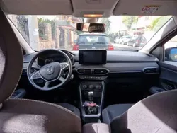 Nero Usata 2022 Dacia Jogger Comfort Monovolume | 14.000 € (Ottimo prezzo)