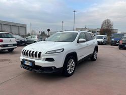 Bianco Usata 2016 Jeep Cherokee Limited SUV | 10.800 € (Buon prezzo)