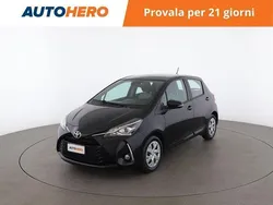 Nero Usata 2018 Toyota Yaris Active Tre volumi | 10.699 € (Buon prezzo)