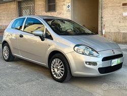Grigio Usata 2015 Fiat Punto Street Tre volumi | 7300 € (Buon prezzo)