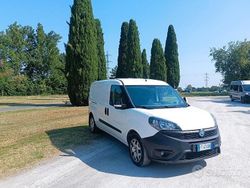 Bianco Usata 2018 Fiat Doblò Monovolume | 6900 € (Buon prezzo)