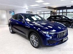 Blu/azzurro Usata 2019 Maserati Levante SUV | 30.900 € (Super prezzo)