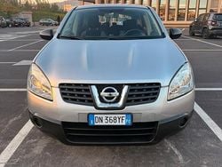 Grigio Usata 2008 Nissan Qashqai SUV | 4200 € (Buon prezzo)
