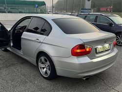 Grigio Usata 2007 BMW 320 Tre volumi | 4500 € (Buon prezzo)