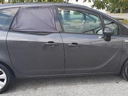 Usata 2012 Opel Meriva Monovolume | 4600 € (Cara)