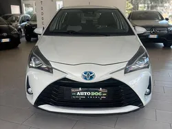 Bianco Usata 2018 Toyota Yaris Active Tre volumi | 11.999 € (Buon prezzo)