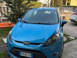 Blu Usata 2012 Ford Fiesta Due volumi | 5000 € (Molto cara)