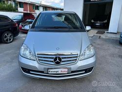 Grigio Usata 2011 Mercedes A160 Monovolume | 2799 € (Ottimo prezzo)