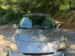 Usata 2011 Renault Clio II Due volumi | 2700 € (Buon prezzo)
