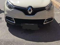 Beige Usata 2016 Renault Captur Iconic SUV | 5900 € (Super prezzo)
