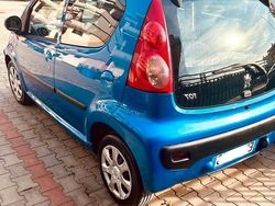 Blu Usata 2011 Peugeot 107 Due volumi | 3200 € (Ottimo prezzo)