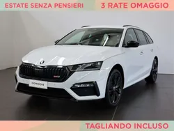 Bianco luna metallizzato Usata 2022 Skoda Octavia RS Station wagon | 29.800 € (Ottimo prezzo)