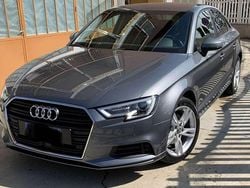 Grigio Usata 2019 Audi A3 Business Tre volumi | 21.900 € (Molto cara)