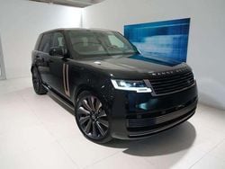 Nero Nuova 2025 Land Rover Range Rover SUV | 318.770 €