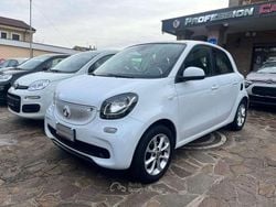 Bianco Usata 2016 Smart ForFour Passion Due volumi | 9900 € (Buon prezzo)