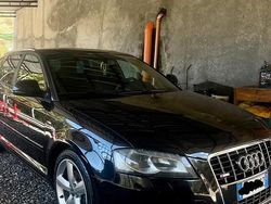 Nero Usata 2010 Audi A3 S-Line Tre volumi | 5500 € (Cara)
