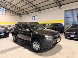 Marrone Usata 2016 Dacia Duster Tre volumi | 6990 € (Super prezzo)